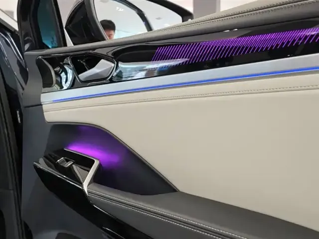 Volkswagen ID.6 Crozz — Фото автомобиля 14