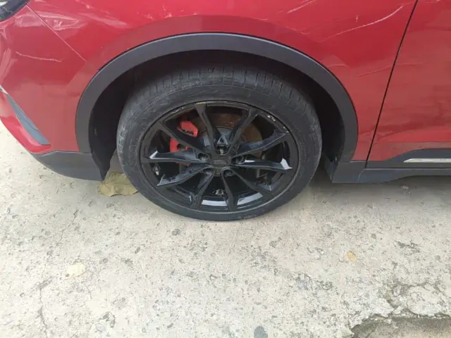 Geely Emgrand S — Фото автомобиля 22