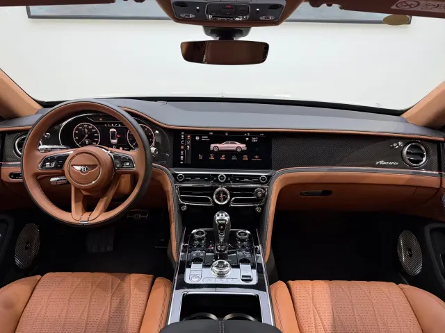 Bentley Flying Spur — Фото автомобиля 7