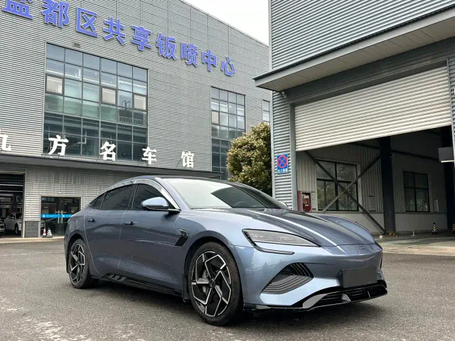 BYD Seal — Фото автомобиля 2