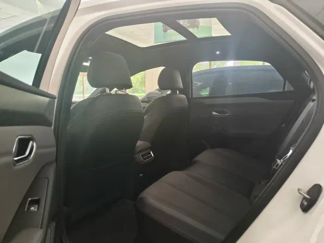 BYD Qin L — Фото автомобиля 6