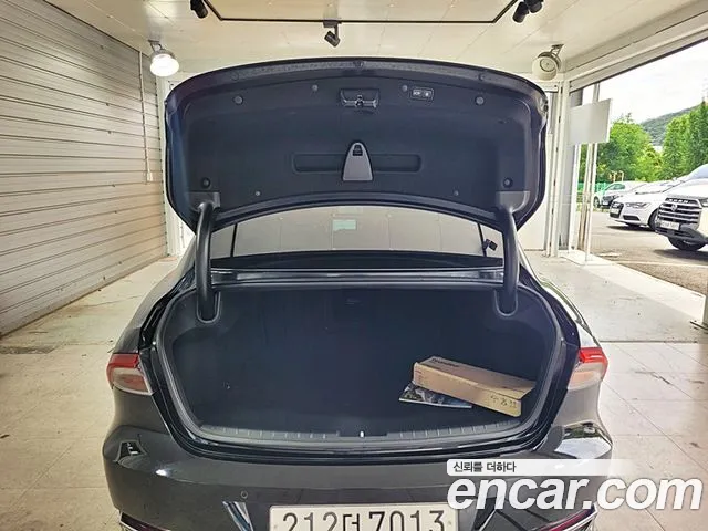 Hyundai Grandeur Новый Grandeur IG — Фото автомобиля 20