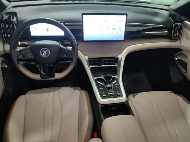 BYD Song Pro — Фото автомобиля 9