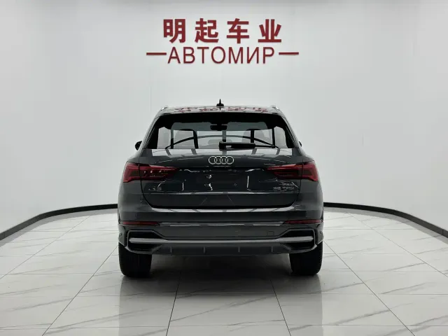 Audi Q3 — Фото автомобиля 10