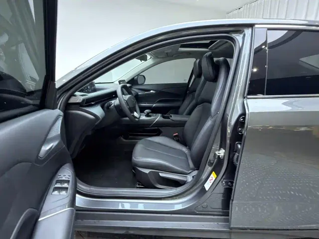 Changan Eado — Фото автомобиля 12
