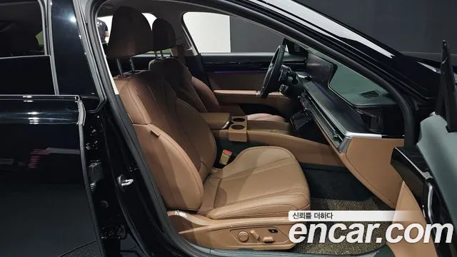 Hyundai Grandeur GN7 — Фото автомобиля 16