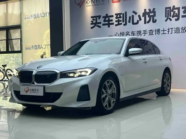 BMW BMW i3 2024 eDrive 35 L — Фото автомобиля 2