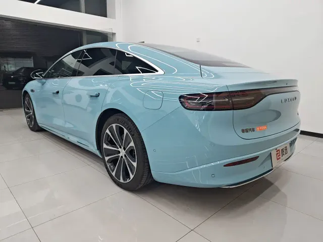 Luxeed S7 — Фото автомобиля 3