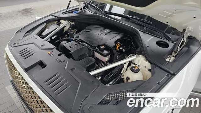 Genesis GV70 2.5T Бензин 2WD — Фото автомобиля 6