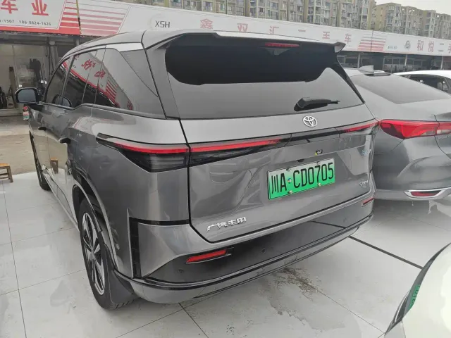 Toyota BoZhi 3X — Фото автомобиля 8