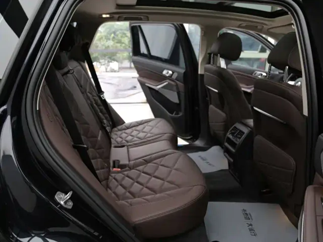 BMW X5 — Фото автомобиля 24