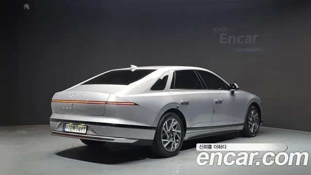 Hyundai Grandeur GN7 — Фото автомобиля 2