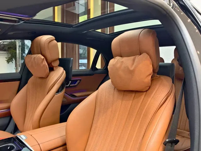 Mercedes-Benz S-Class — Фото автомобиля 18