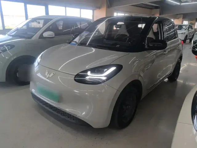 Фотография автомобиля — Wuling Bingo