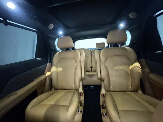 IM Motors LS8 — Фото автомобиля 9