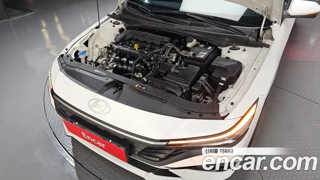 Hyundai Avante — Фото автомобиля 9