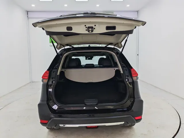Nissan X-Trail — Фото автомобиля 16