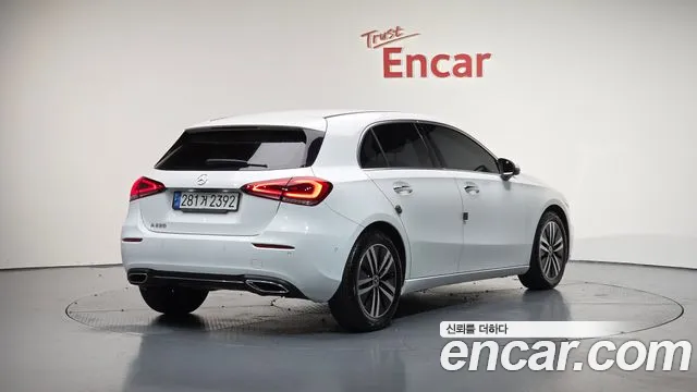 Mercedes-Benz A-Class W177 — Фото автомобиля 2