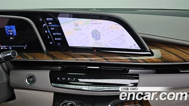 Cadillac Escalade Escalade 5 поколение — Фото автомобиля 13