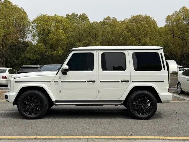 Mercedes-Benz G-Class — Фото автомобиля 24