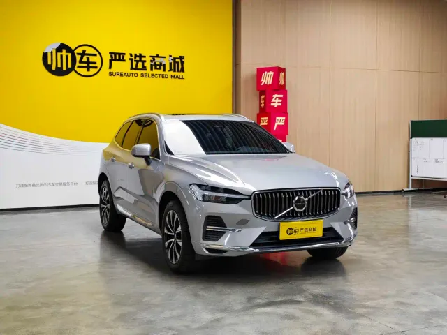 Volvo XC60 — Фото автомобиля 3