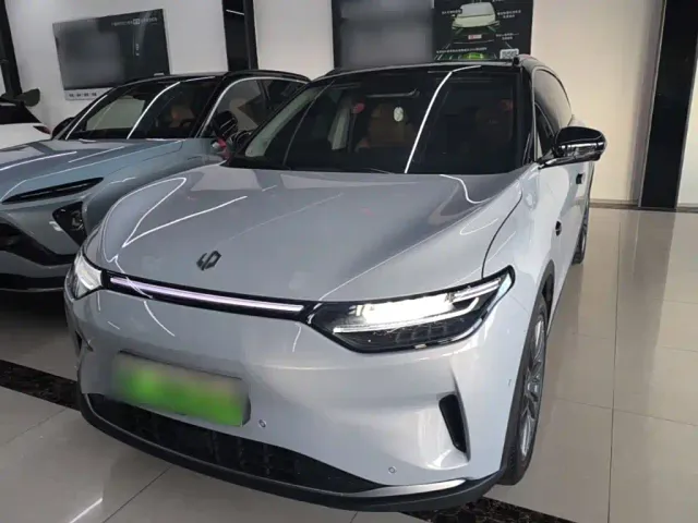 Leapmotor C11 — Фото автомобиля 2