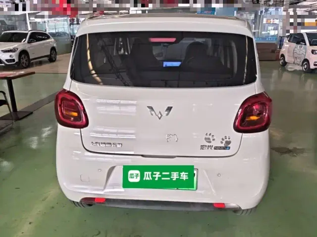 Wuling Hongguang Mini EV — Фото автомобиля 5