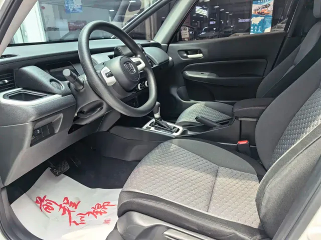 Honda Fit — Фото автомобиля 12
