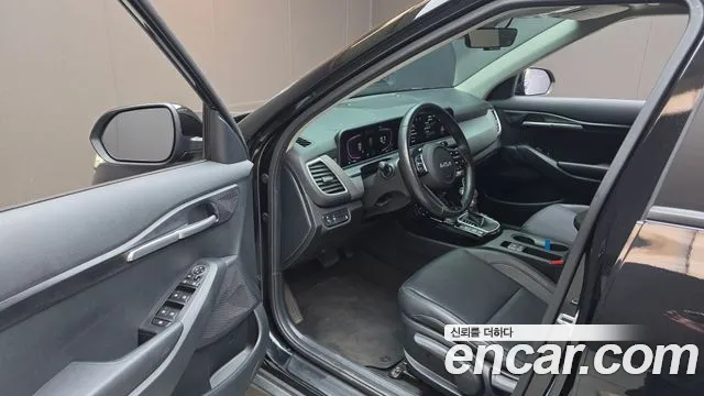 Kia Seltos New — Фото автомобиля 15