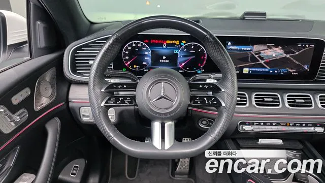 Mercedes-Benz GLE-Class — Фото автомобиля 10
