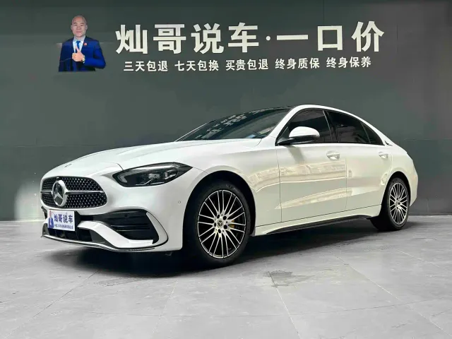 Фотография автомобиля — Mercedes-Benz C-Class