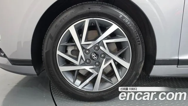 Hyundai Grandeur GN7 — Фото автомобиля 5