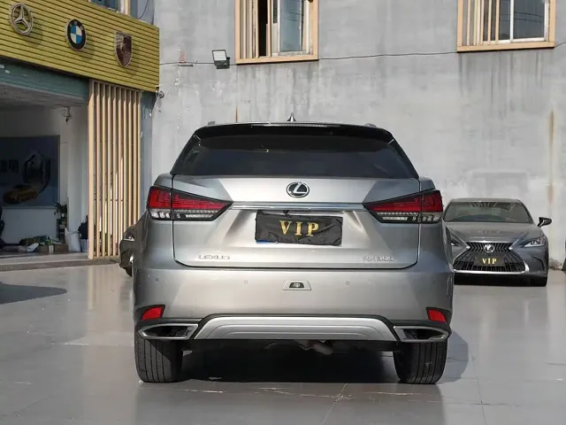 Lexus RX — Фото автомобиля 4