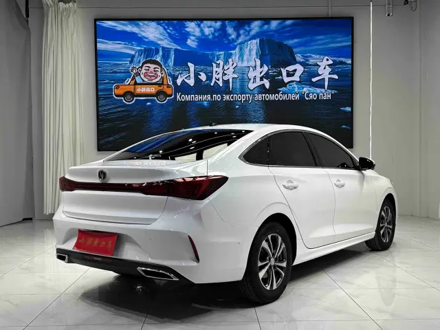 Changan Eado — Фото автомобиля 4