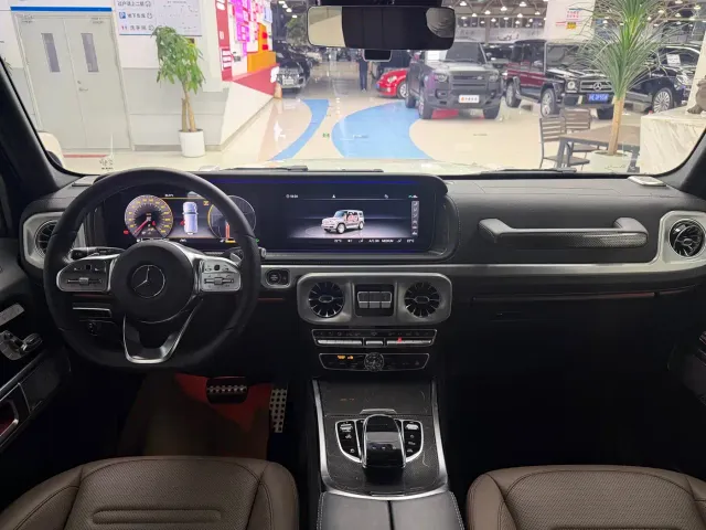 Mercedes-Benz G-Class — Фото автомобиля 15