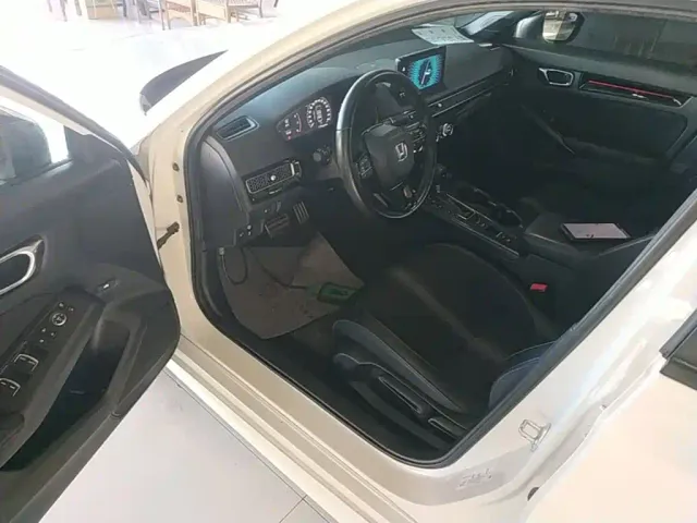 Honda Civic — Фото автомобиля 15