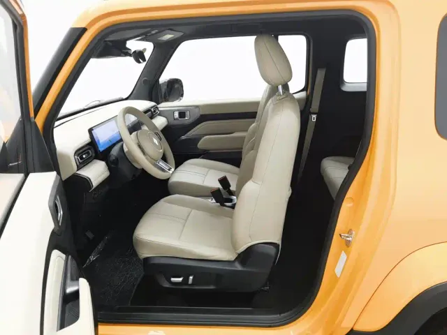 Baojun Yep — Фото автомобиля 10