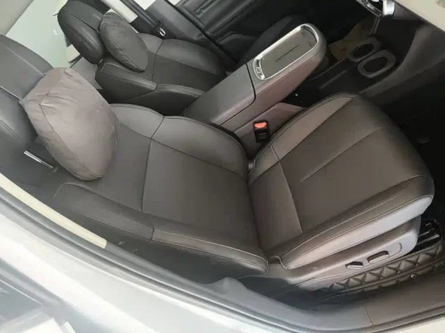 Leapmotor B10 — Фото автомобиля 24