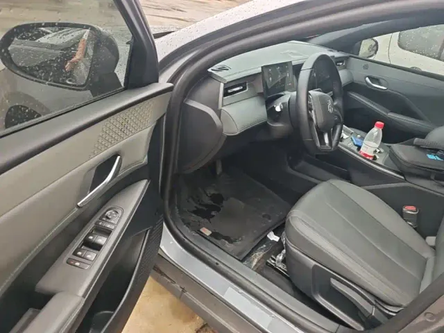 BYD Qin PLUS — Фото автомобиля 15