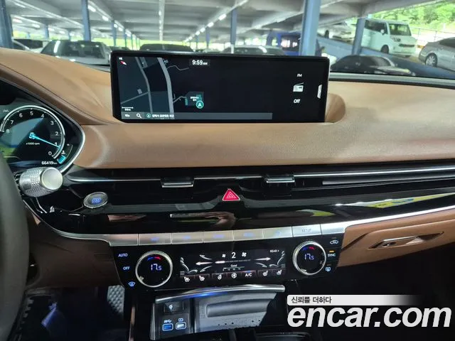Genesis G80 Бензин 2.5 турбо 2WD — Фото автомобиля 16