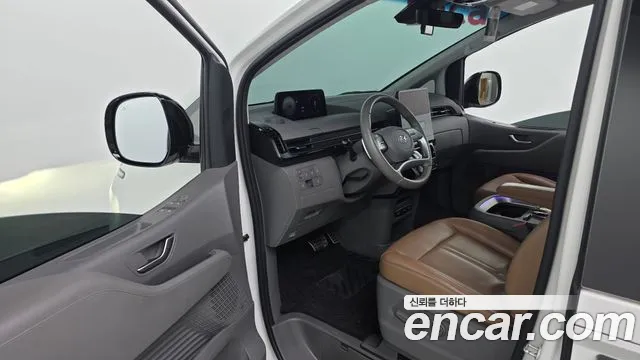 Hyundai Staria — Фото автомобиля 15