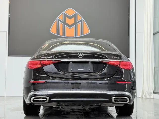 Mercedes-Benz Maybach S-Class — Фото автомобиля 12