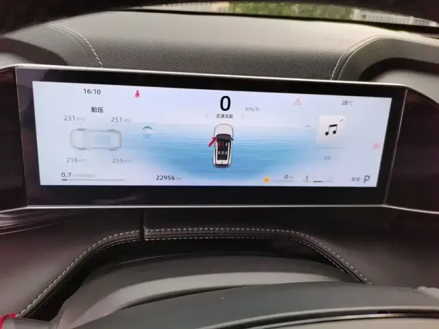 Geely Boyue 2023 Boyue COOL 1.5TD Smart Connection Edition — Фото автомобиля 11
