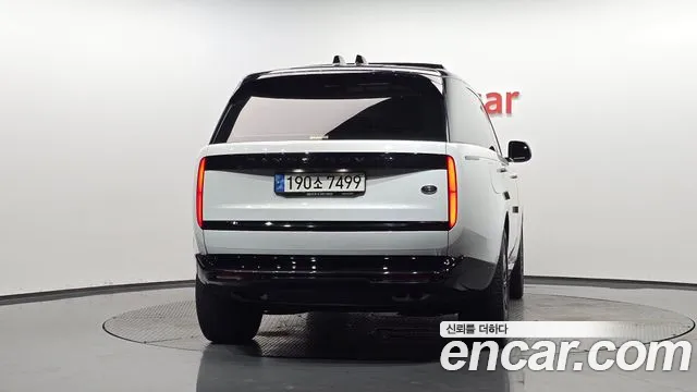 Land Rover Range Rover Generation 5 — Фото автомобиля 4