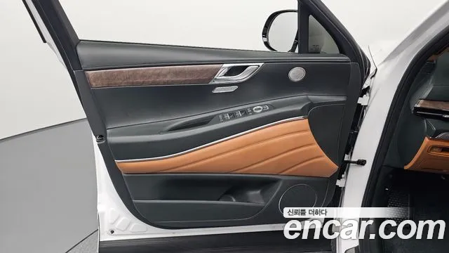 Genesis GV80 2.5T Бензин AWD — Фото автомобиля 24