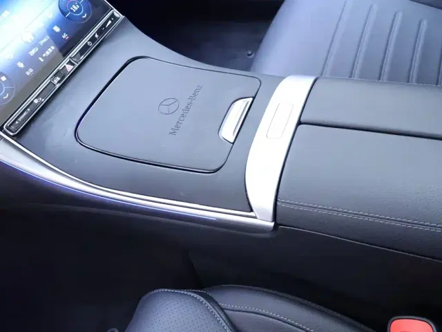 Mercedes-Benz C-Class — Фото автомобиля 12