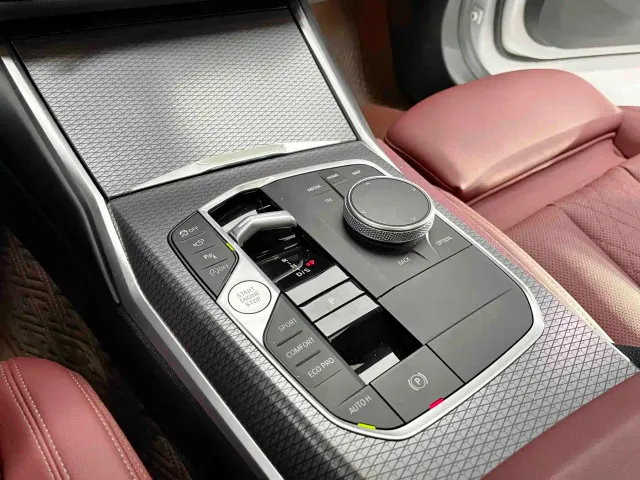 BMW 3 Series — Фото автомобиля 16