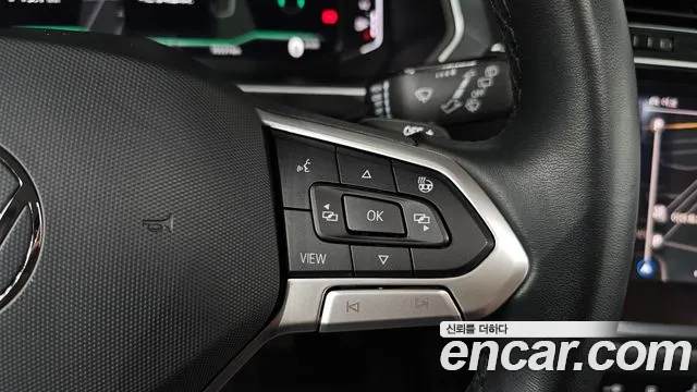Volkswagen Tiguan — Фото автомобиля 26