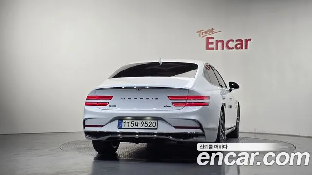 Genesis G80 Бензин 2.5 турбо AWD — Фото автомобиля 4