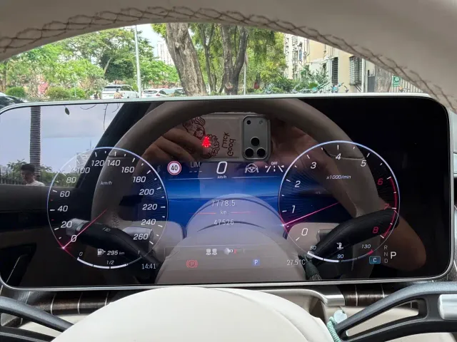 Mercedes-Benz Maybach S-Class — Фото автомобиля 19